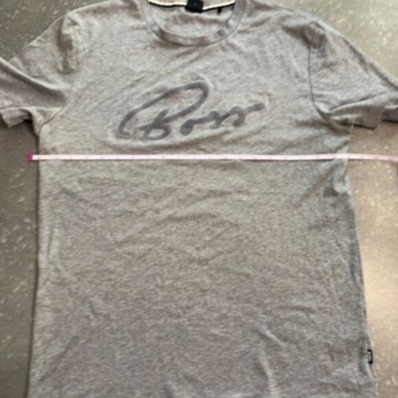 BOSS Gray Logo Graphic T-Shirt - Size Large - Picture 9 of 10